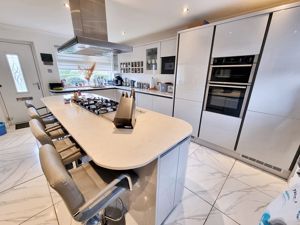 Photo 7- click for photo gallery